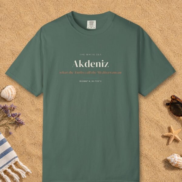 Akdeniz Tee