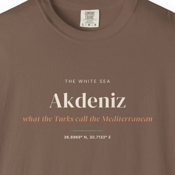 Akdeniz Tee