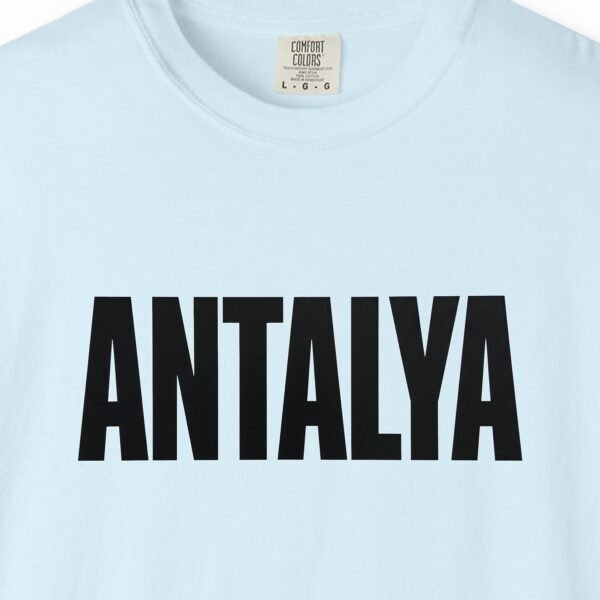 Antalya Bold Grotesque Tee