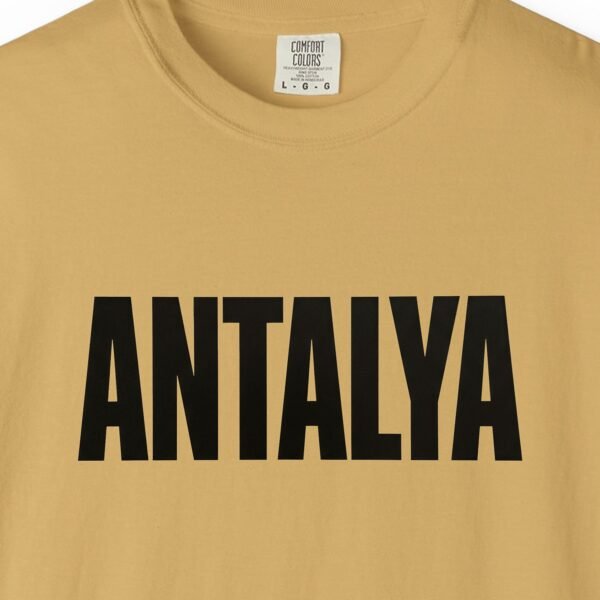 Antalya Bold Grotesque Tee
