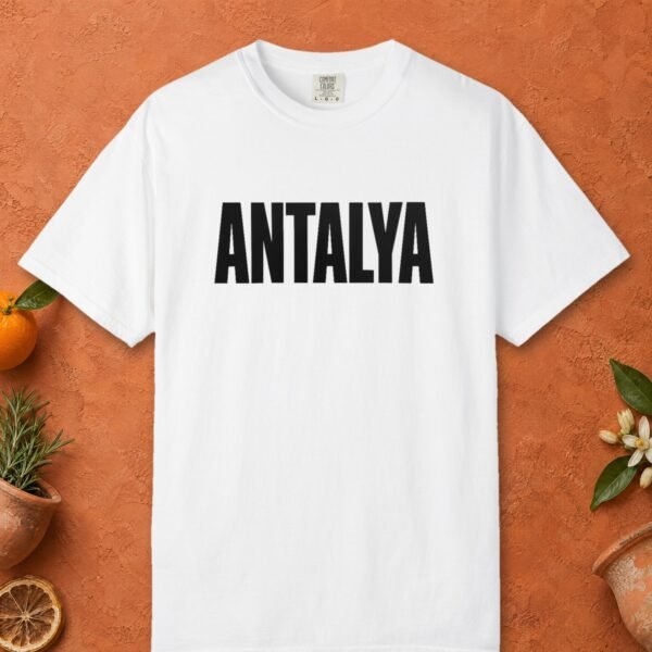 Antalya Bold Grotesque Tee