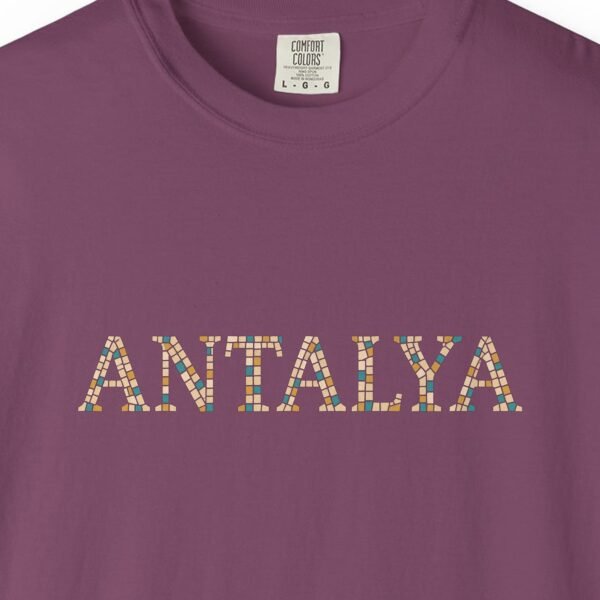 Antalya Cream Ornament Night Tee