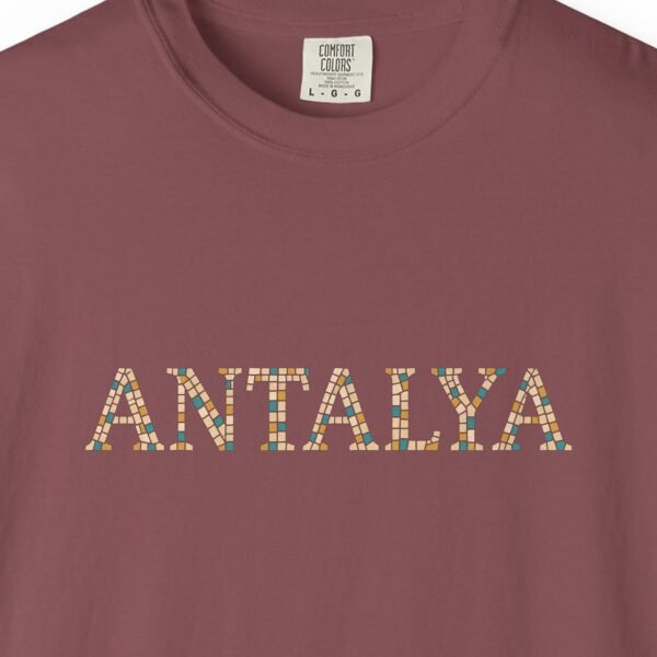 Antalya Cream Ornament Night Tee