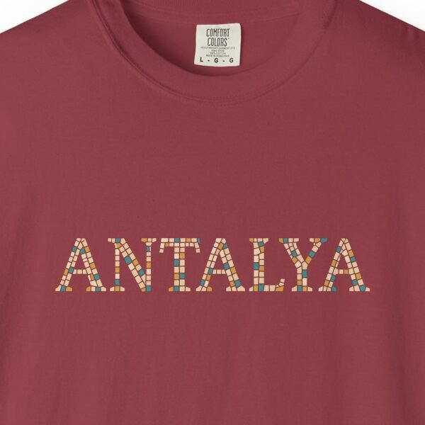 Antalya Cream Ornament Night Tee