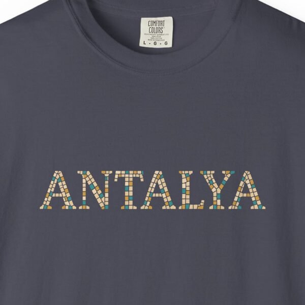 Antalya Cream Ornament Night Tee