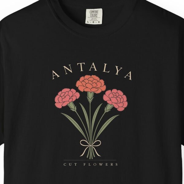 Antalya Cut Flowers Night Tee