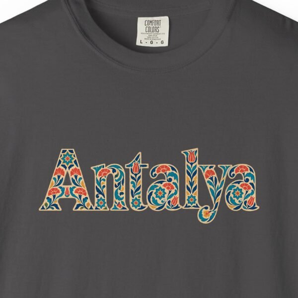 Antalya Flower Script Night Tee