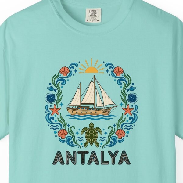 Antalya Folk Wreath Tee