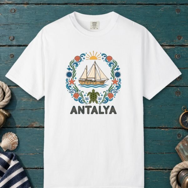 Antalya Folk Wreath Tee