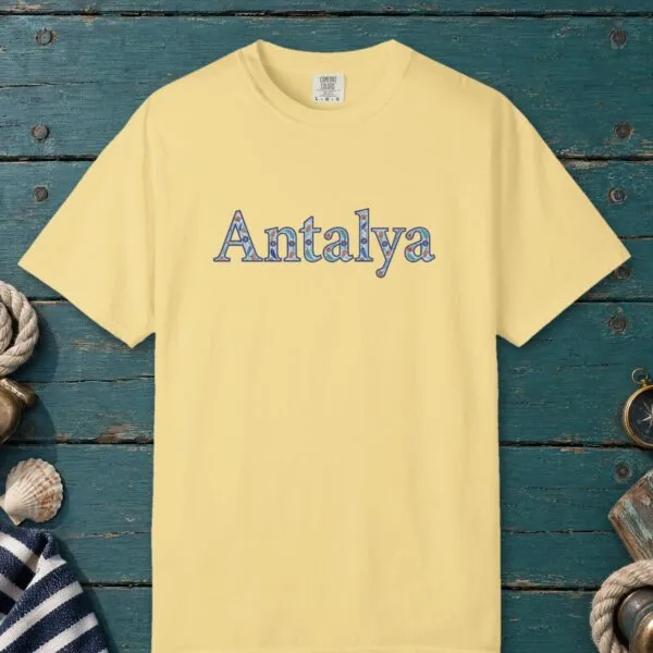 Antalya Iznik Filled Script Tee