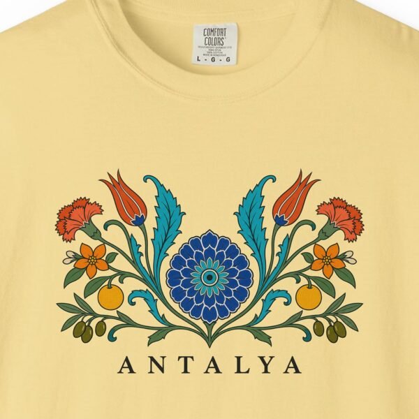 antalya-iznik-floral-spray-tee-butter-chest Antalya Iznik Floral Spray Tee