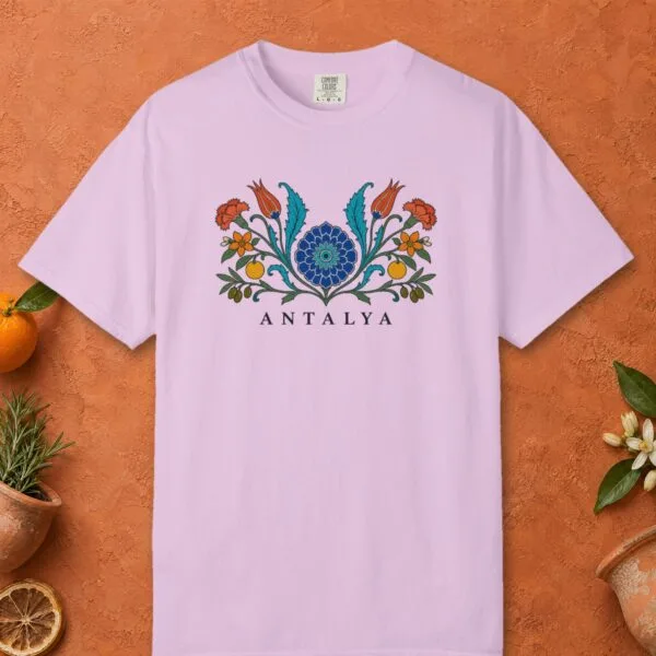 Antalya Iznik Floral Spray Tee
