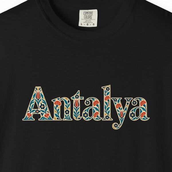 Antalya Iznik Garden Tee
