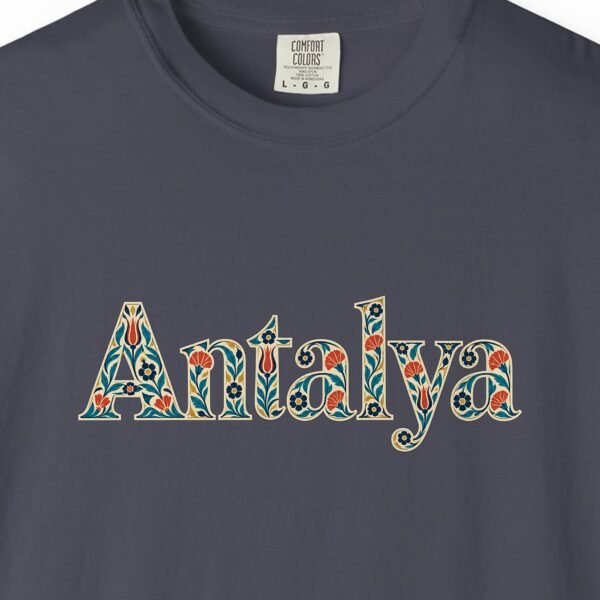 Antalya Iznik Garden Tee