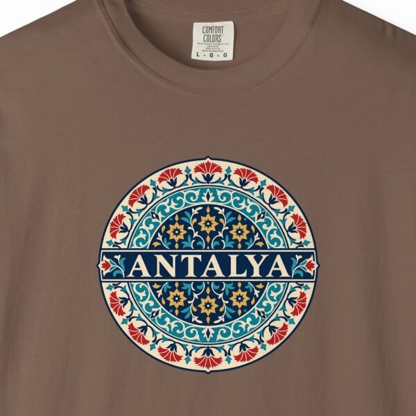 Antalya Iznik Rosette Night Tee