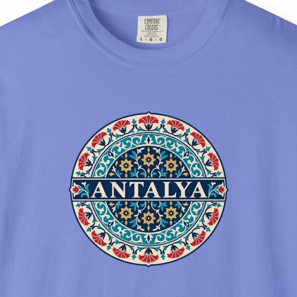 Antalya Iznik Rosette Night Tee