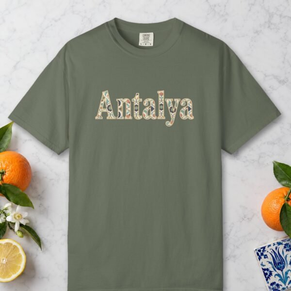 Antalya Iznik Serif Tee