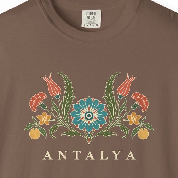 Antalya Iznik Spray Tee
