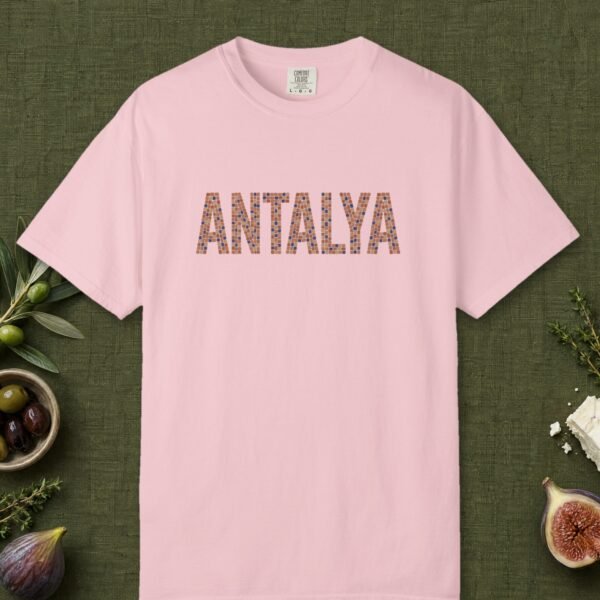 Antalya Mosaic Capitals Tee