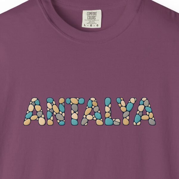 antalya-pebble-mosaic-night-tee-berry-chest Antalya Pebble Mosaic Night Tee
