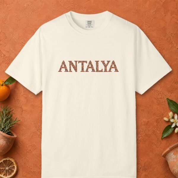 Antalya Red Mosaic Tee