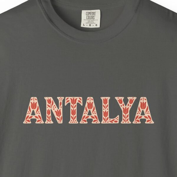 Antalya Red Ornament Night Tee