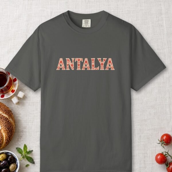Antalya Red Ornament Night Tee