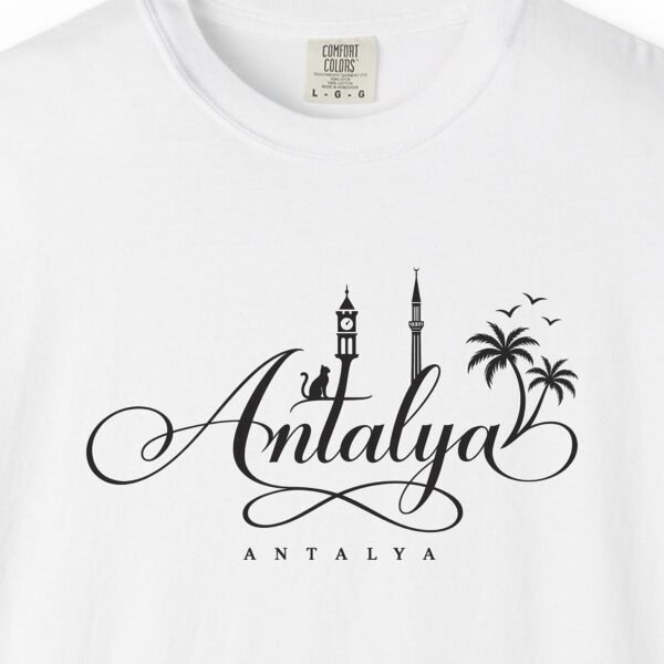 Antalya Script Skyline Tee