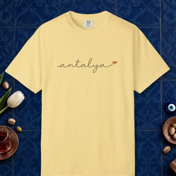 Antalya Slice Script Tee