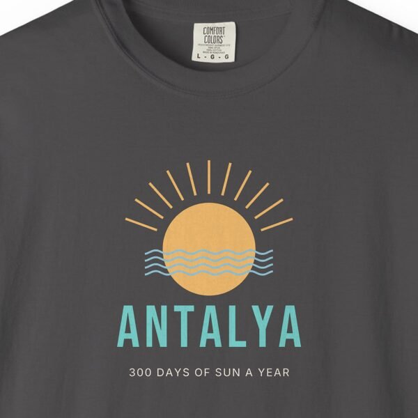Antalya Sun Rays Night Tee
