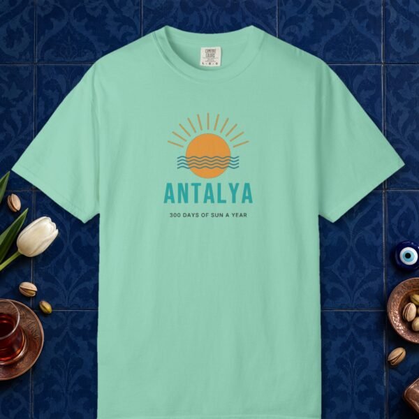 Antalya Sun Rays Tee