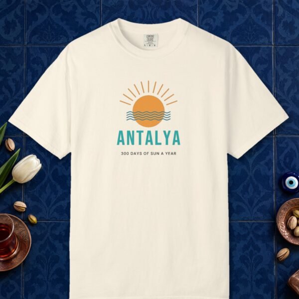 Antalya Sun Rays Tee