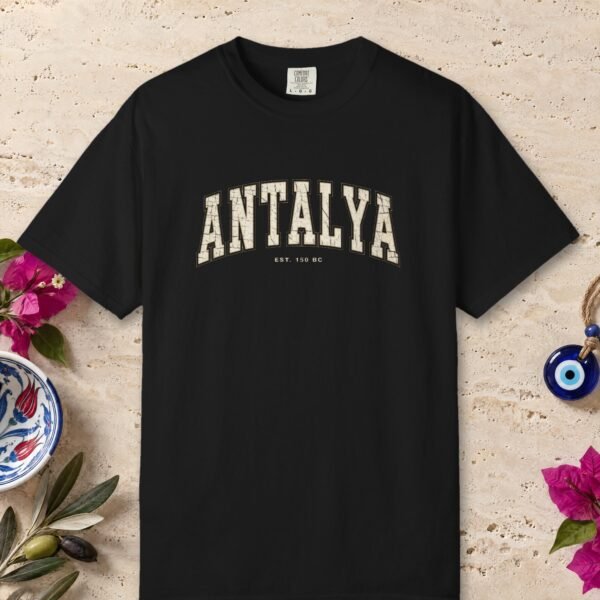Antalya Varsity Arch Outline Night Tee