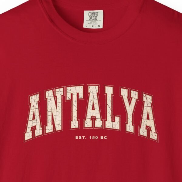 Antalya Varsity Arch Outline Night Tee