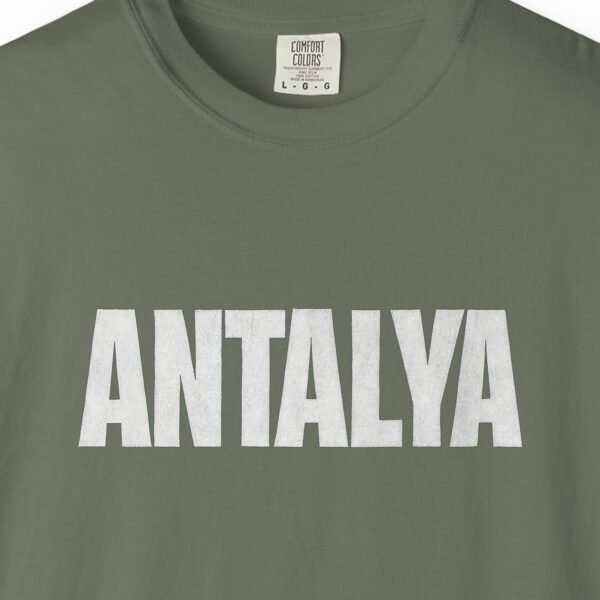 antalya-white-grotesque-night-tee-moss-chest Antalya White Grotesque Night Tee