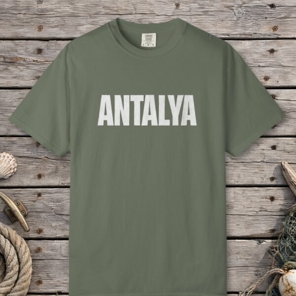 antalya-white-grotesque-night-tee-moss-front Antalya White Grotesque Night Tee