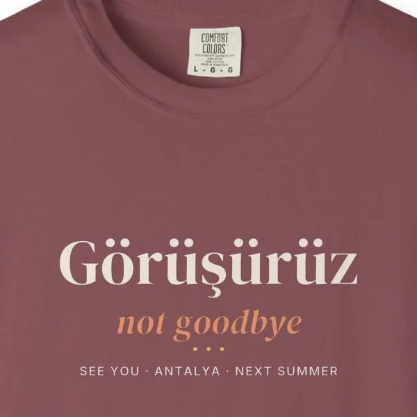 gorusuruz-night-tee-brick-chest Görüşürüz Night Tee