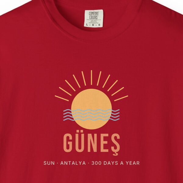 Güneş Night Tee