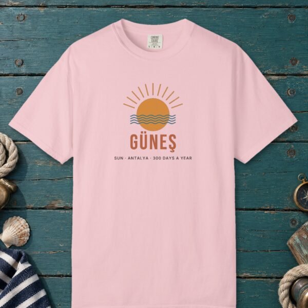 Güneş Tee
