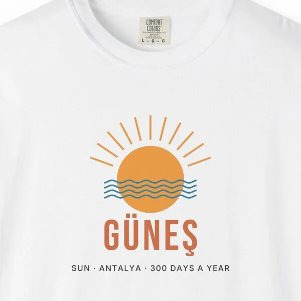 Güneş Tee