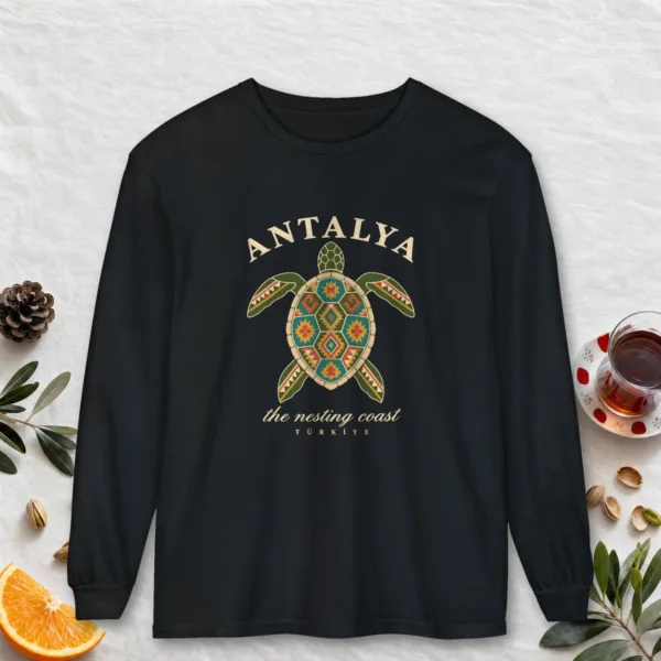 Kilim Turtle Long Sleeve Tee
