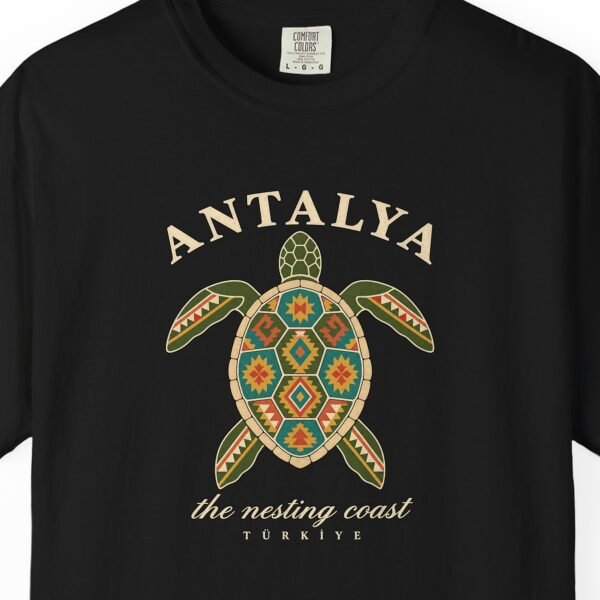 Kilim Turtle Tee