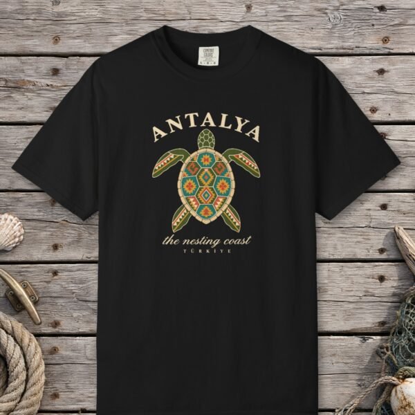 Kilim Turtle Tee