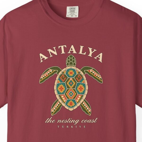 Kilim Turtle Tee
