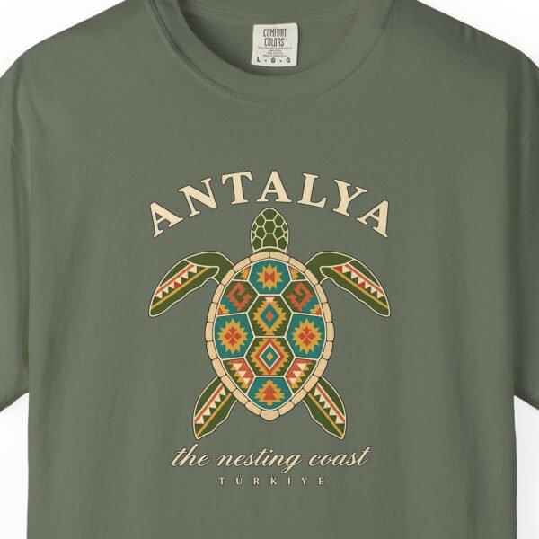 Kilim Turtle Tee