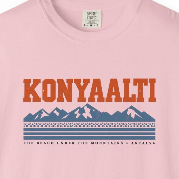 Konyaaltı Mountains Tee