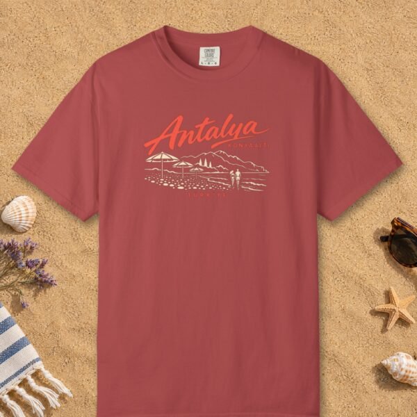 Konyaaltı Retro Beach Night Tee