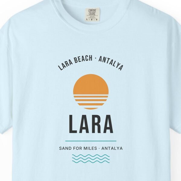 Lara Beach Tee