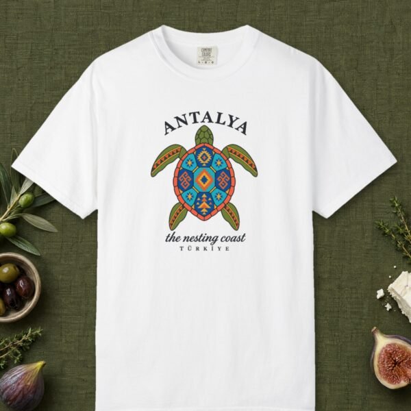 Nesting Coast Turtle Tee