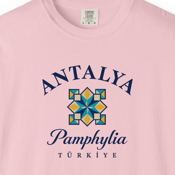 Pamphylia Tee
